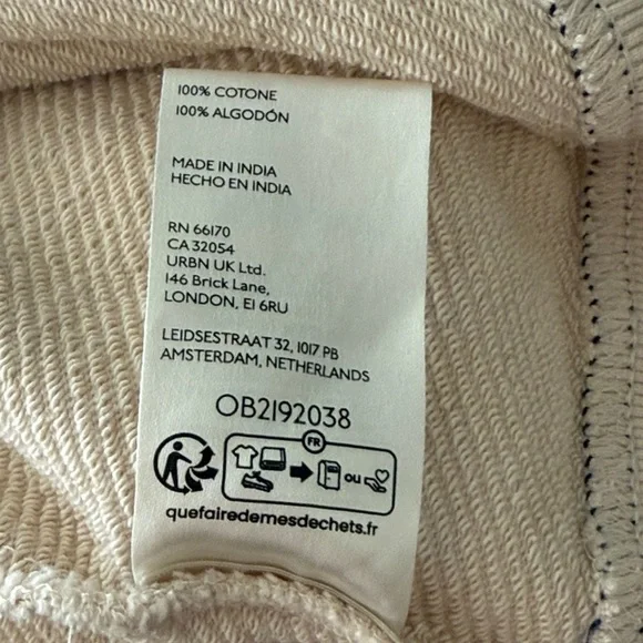 Pilcro sz M Cream Textured cotton Top appliqué star details in navy arm bands - Picture 8 of 8